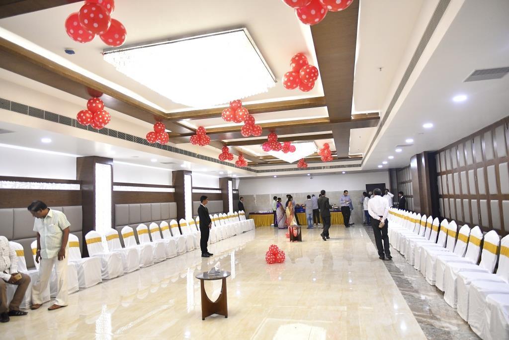 Hotel Ajantha Evergreen Vijayawada Exterior photo